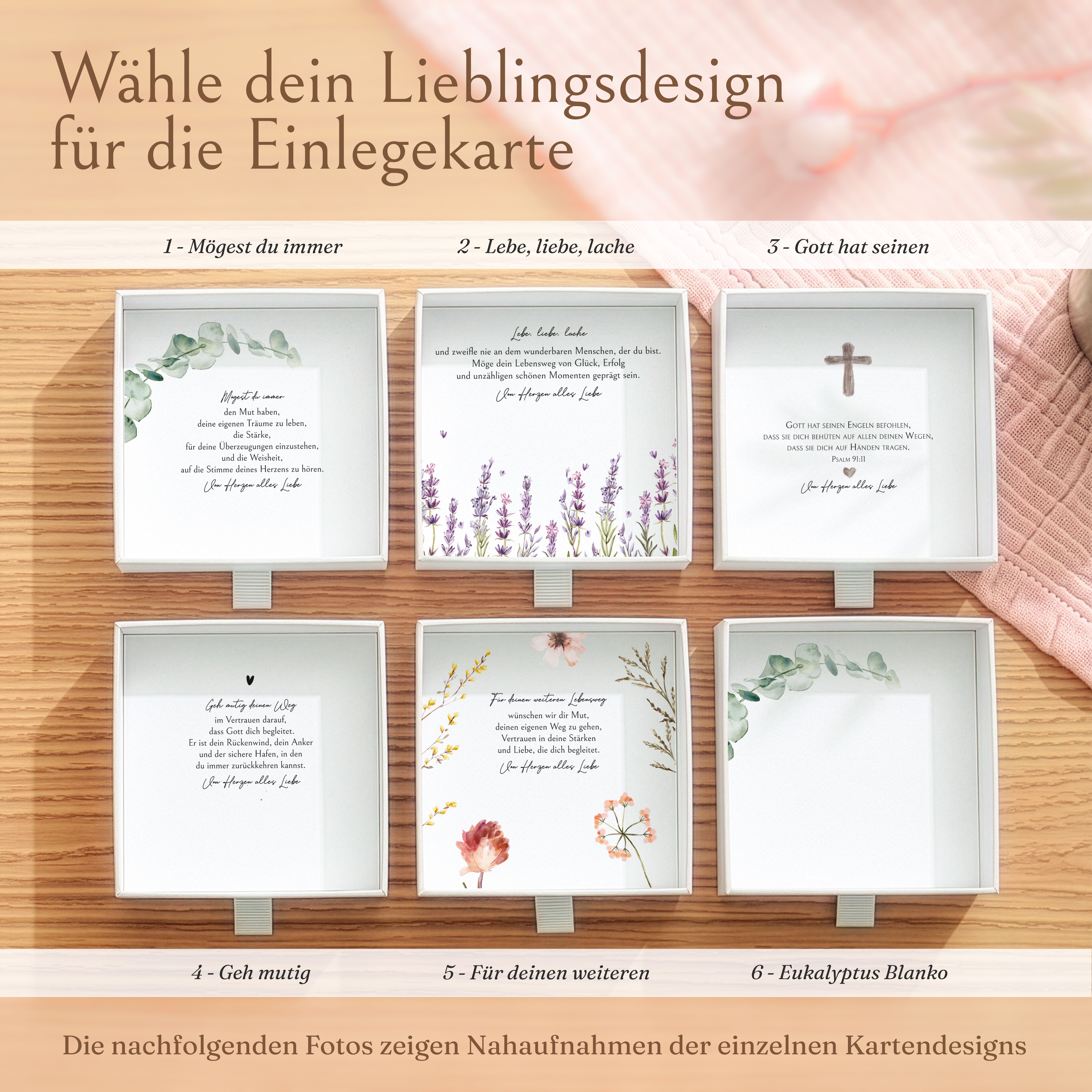 Weiße Karton-Geschenkboxen mit sechs verschiedenen Einlegekarten-Designs zur Konfirmation. Motive: Blumen, Zitate, Kreuz.
