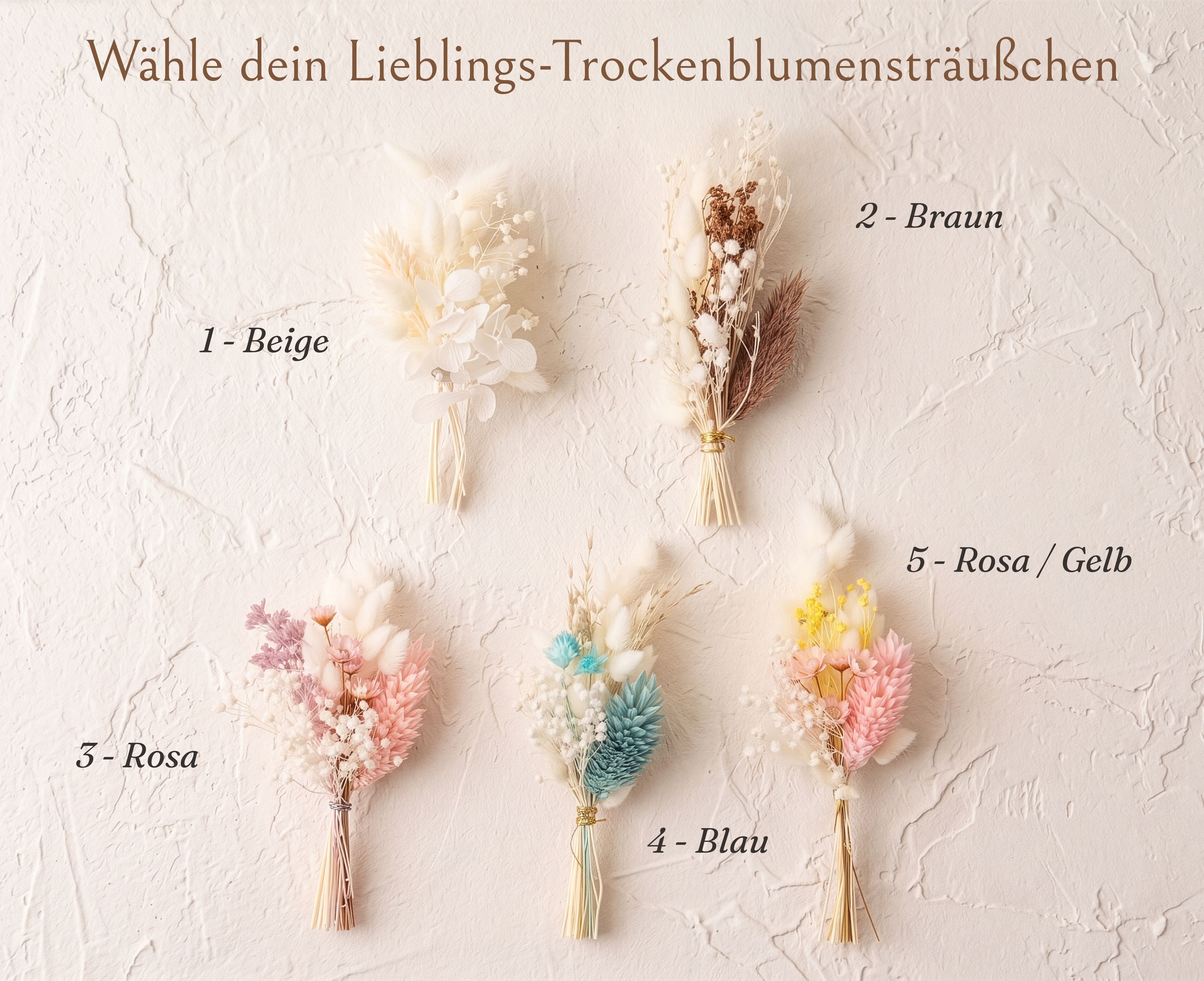 Fünf verschiedene Trockenblumensträuße in Beige, Braun, Rosa, Blau und Rosa-Gelb als Zubehör für ein Geschenkglas zur Kommunion.
