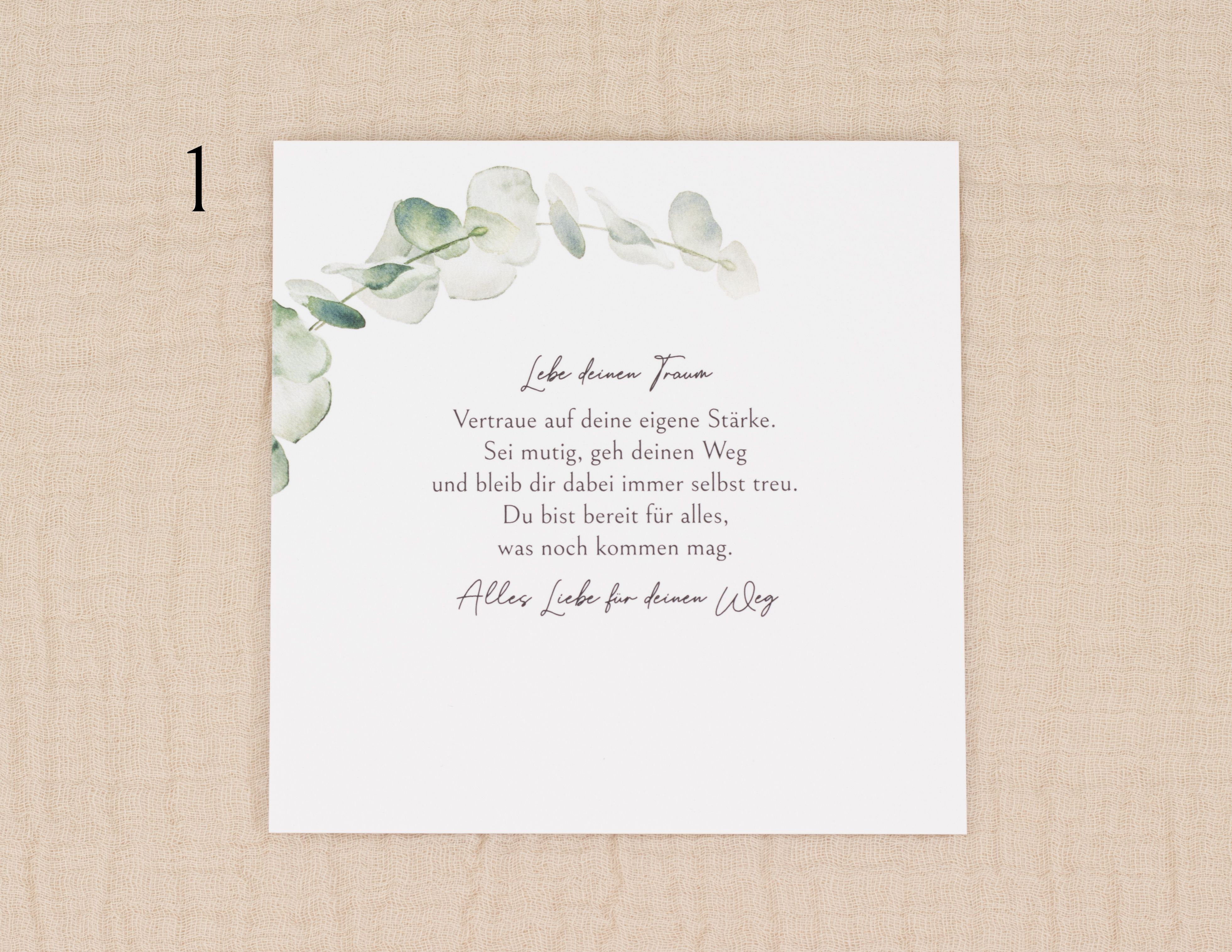 Einlegekarte für eine personalisierte Geschenkbox zur Jugendweihe - verziert mit einem dezenten Eukalyptus-Aquarell und inspirierendem Text