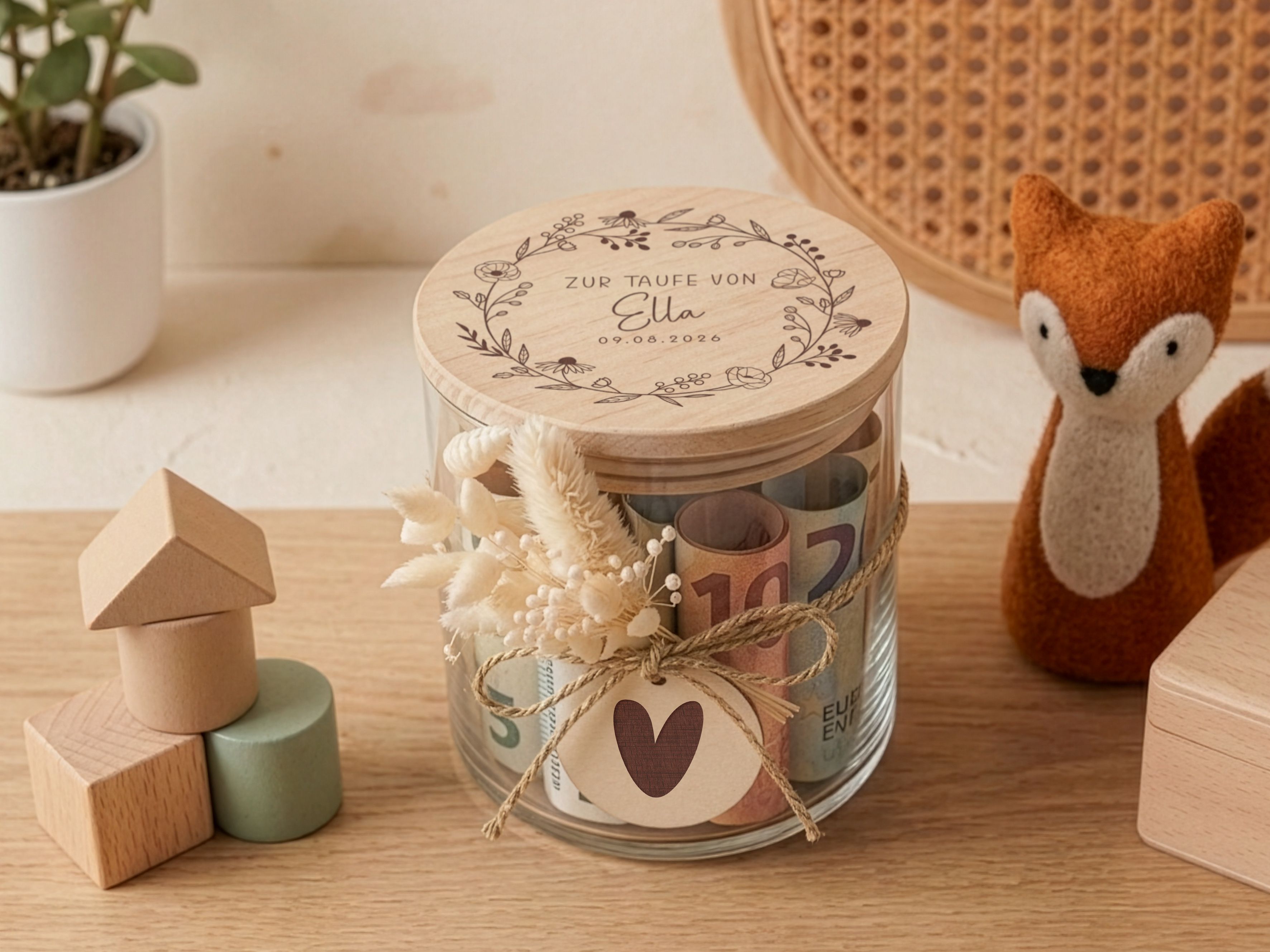 Liebevoll gravierte Geschenke zur Geburt, Taufe, Babyparty und für Hebammen. Persönlich gestaltet als bleibendes Andenken an die ersten großen Momente.